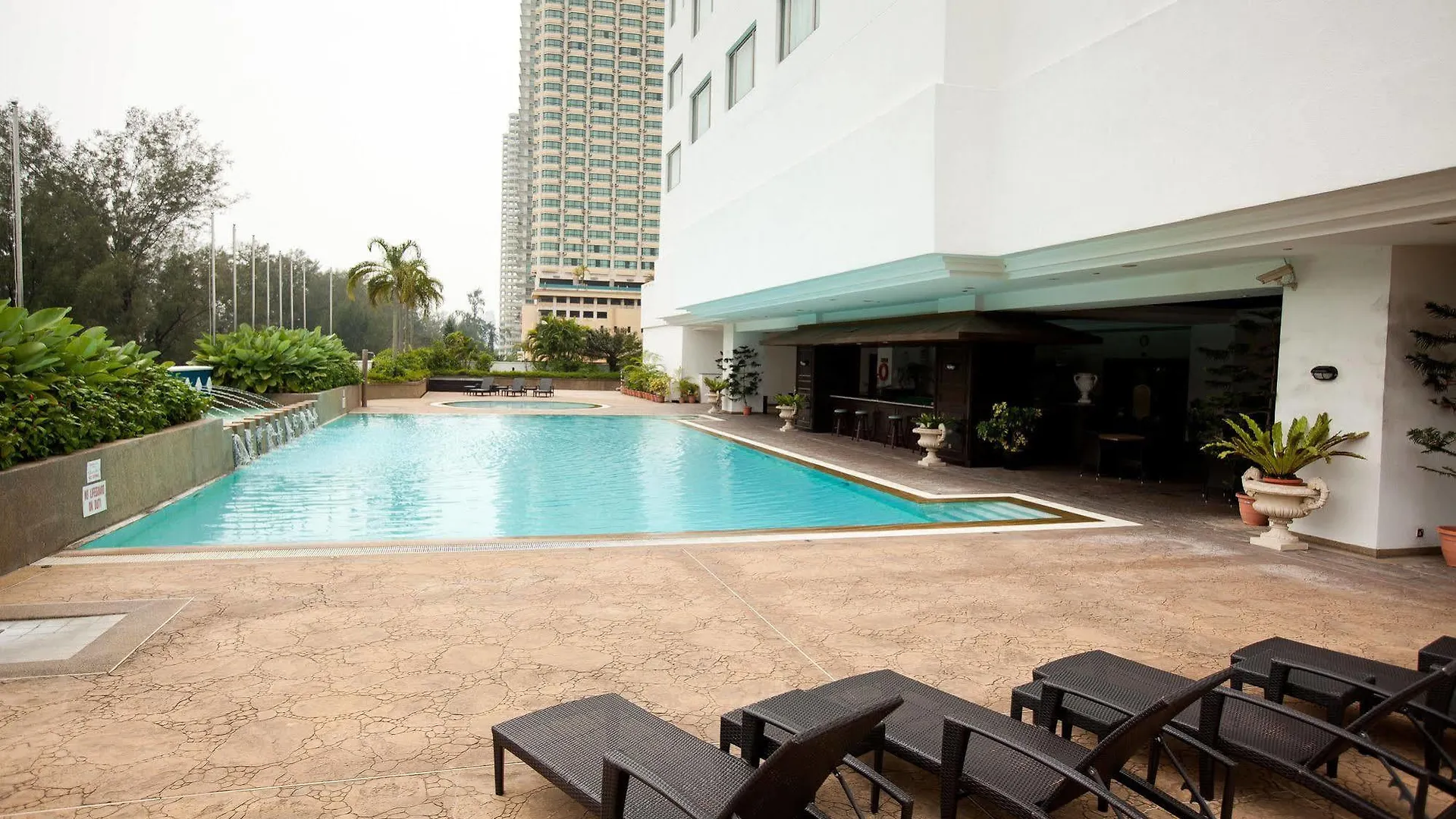 Gurney Bay Hotel, A Parkroyal Partner Hotel Τζωρτζ Τάουν Μαλαισία